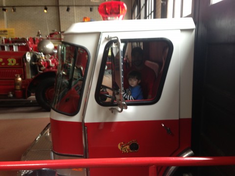 Play Fire Engine