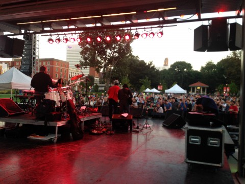 Backstage at Cody ChesnuTT
