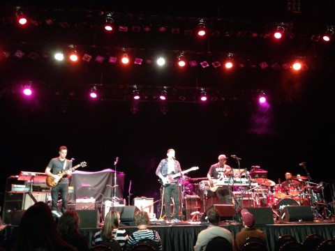 Cris Cab