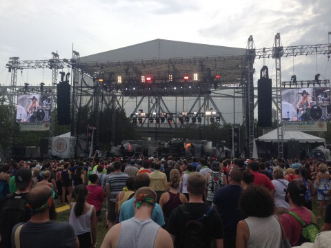 ZZ Ward on Main Stage