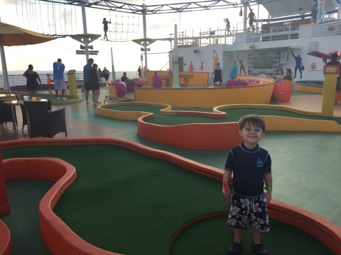 9 Holes of Putt Putt